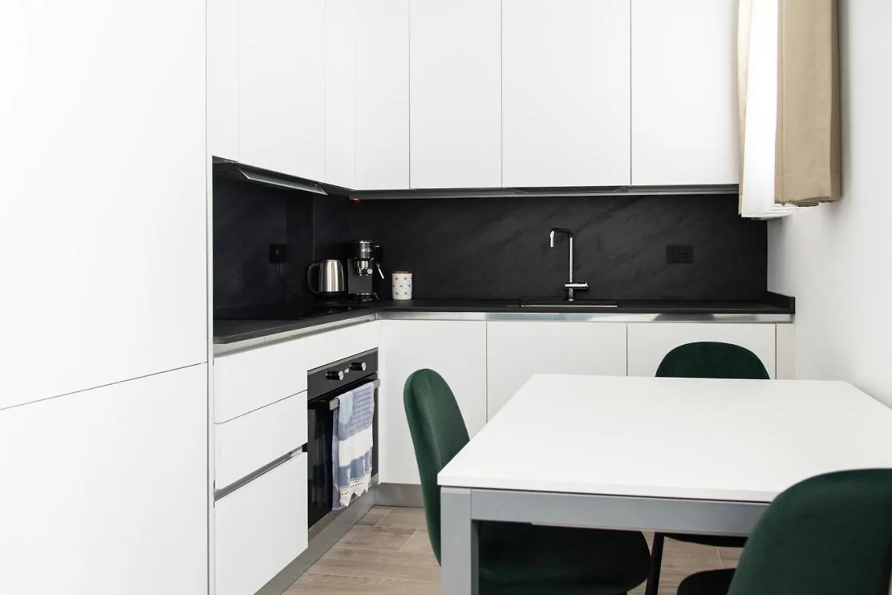 Youhosty - Montebianco 4/6 Milan Appartement