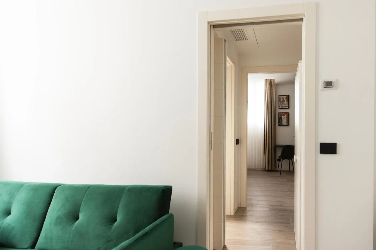 Apartamento Youhosty - Montebianco 4/6 Milán Italia